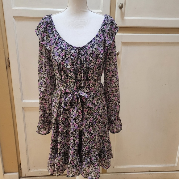 Emma and Michelle Women's Long-sleeved Boho Inspired Ruffle Tie-Belt Dress - Picture 7 of 15